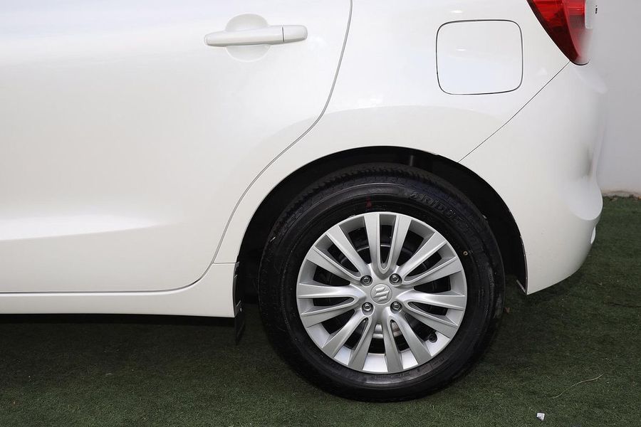 2022 Suzuki Baleno GL EW Series II Photo 4