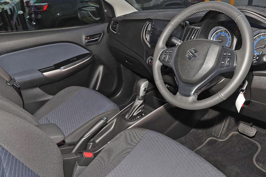 2022 Suzuki Baleno GL EW Series II Photo 11